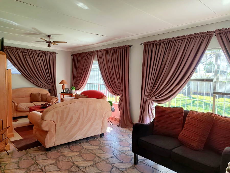 3 Bedroom Property for Sale in Meiringspark North West